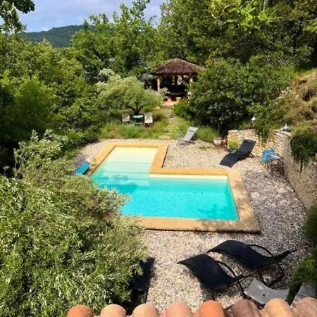 La Maison Dans Les Pins *