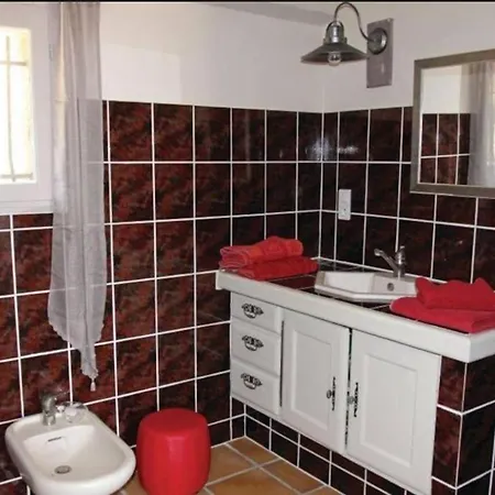 La Maison Dans Les Pins